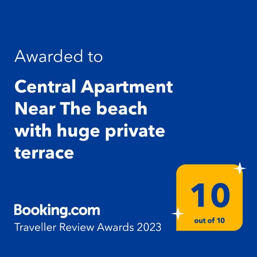Central Apartment Near The Beach With Huge Private Terrace Loutráki Exterior foto